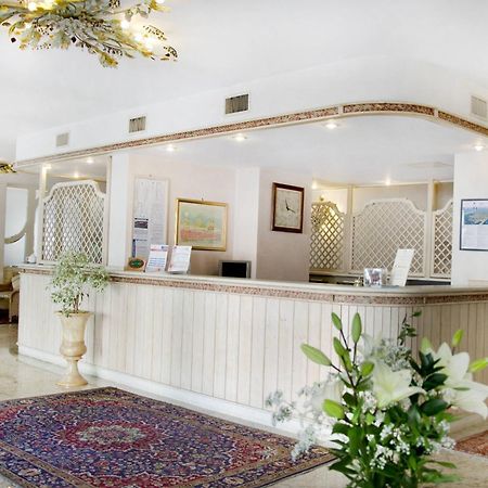 Hotel Sole Sottomarina Dış mekan fotoğraf