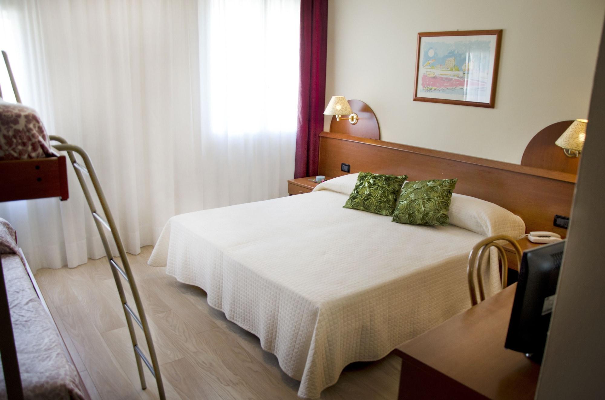 Hotel Sole Sottomarina Dış mekan fotoğraf