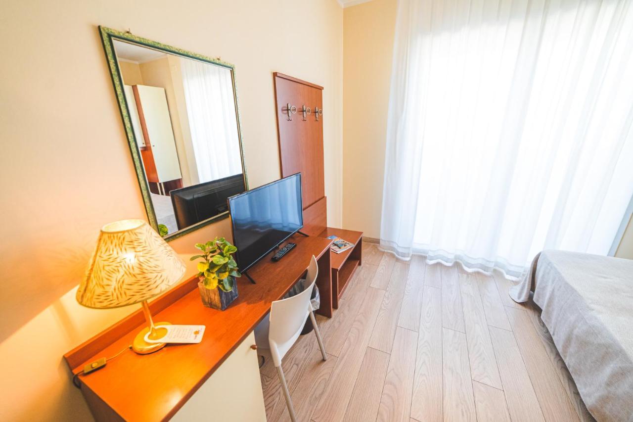 Hotel Sole Sottomarina Dış mekan fotoğraf