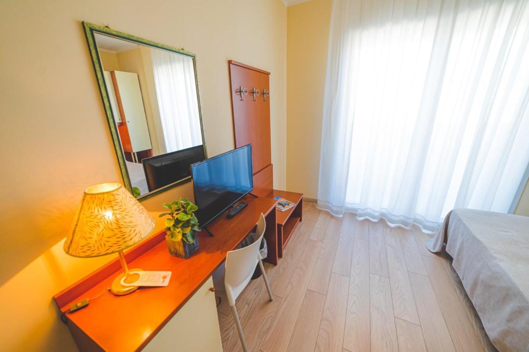 Hotel Sole Sottomarina Dış mekan fotoğraf